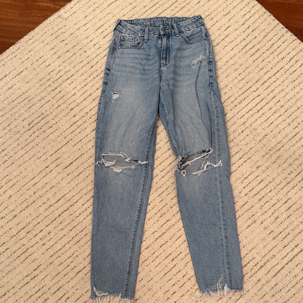 American Eagle Outfitters curvy mom jeans, size 00